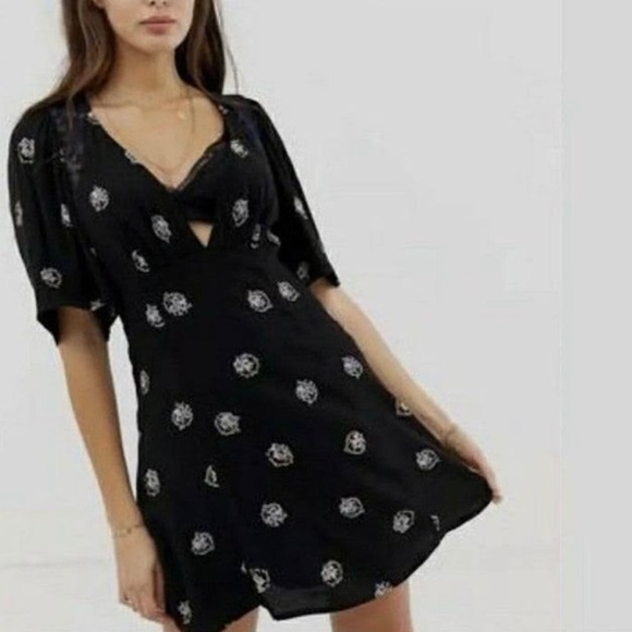 Free People NWT Black Floral Open Back Mini Dress - Picture 4 of 7